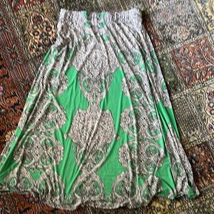 INC lightweight fabric, stretchy, elastic waist bright green skirt size large